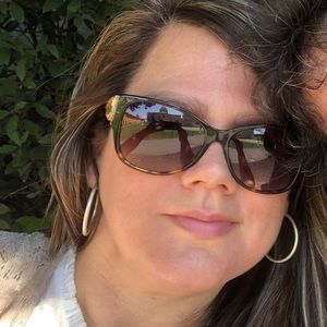 Meet your Posher, Carole